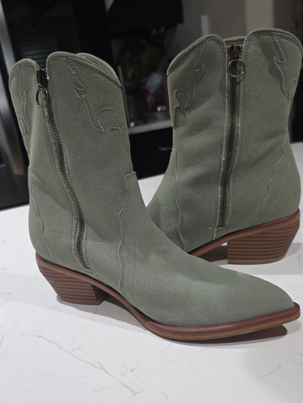 Altar'd State Women's Sage Suede Western Zip Ankle Boots Size 8.5